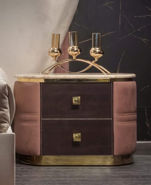 Echo Commode