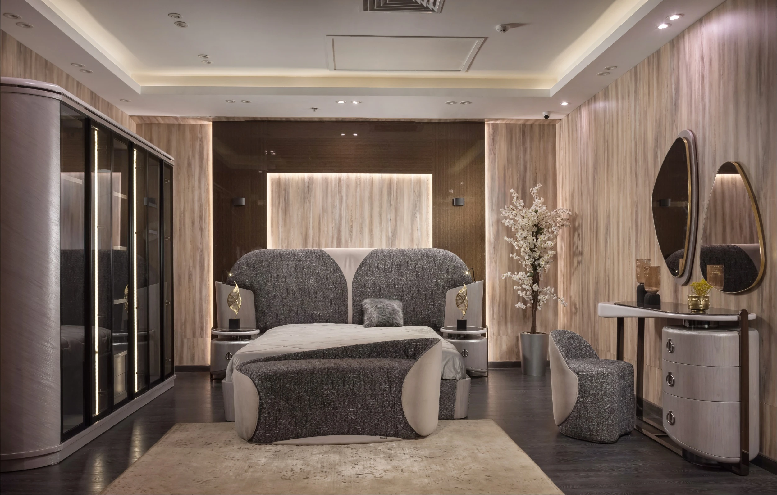 1782231243_09.jpg Crystal Master Bedroom - Image 1