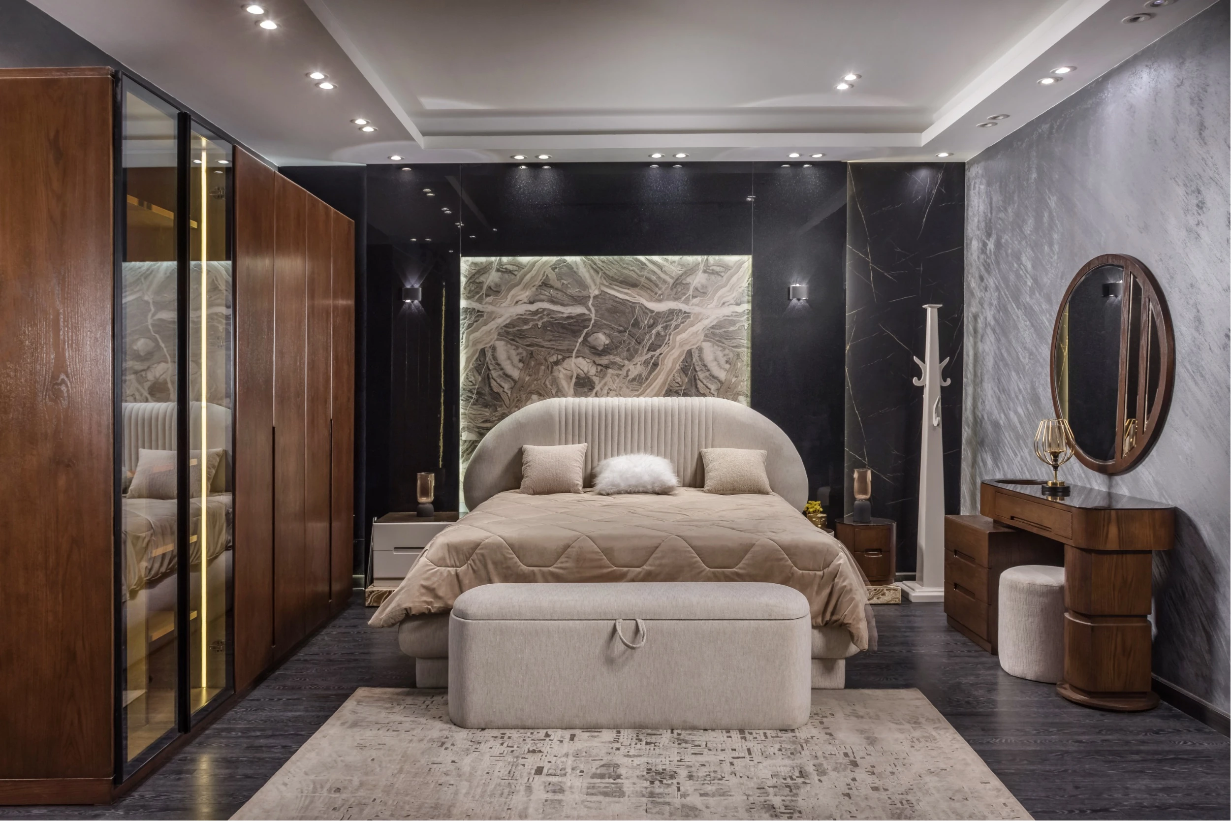 1782288862_01.jpg Canyon Master Bedroom - Image 1