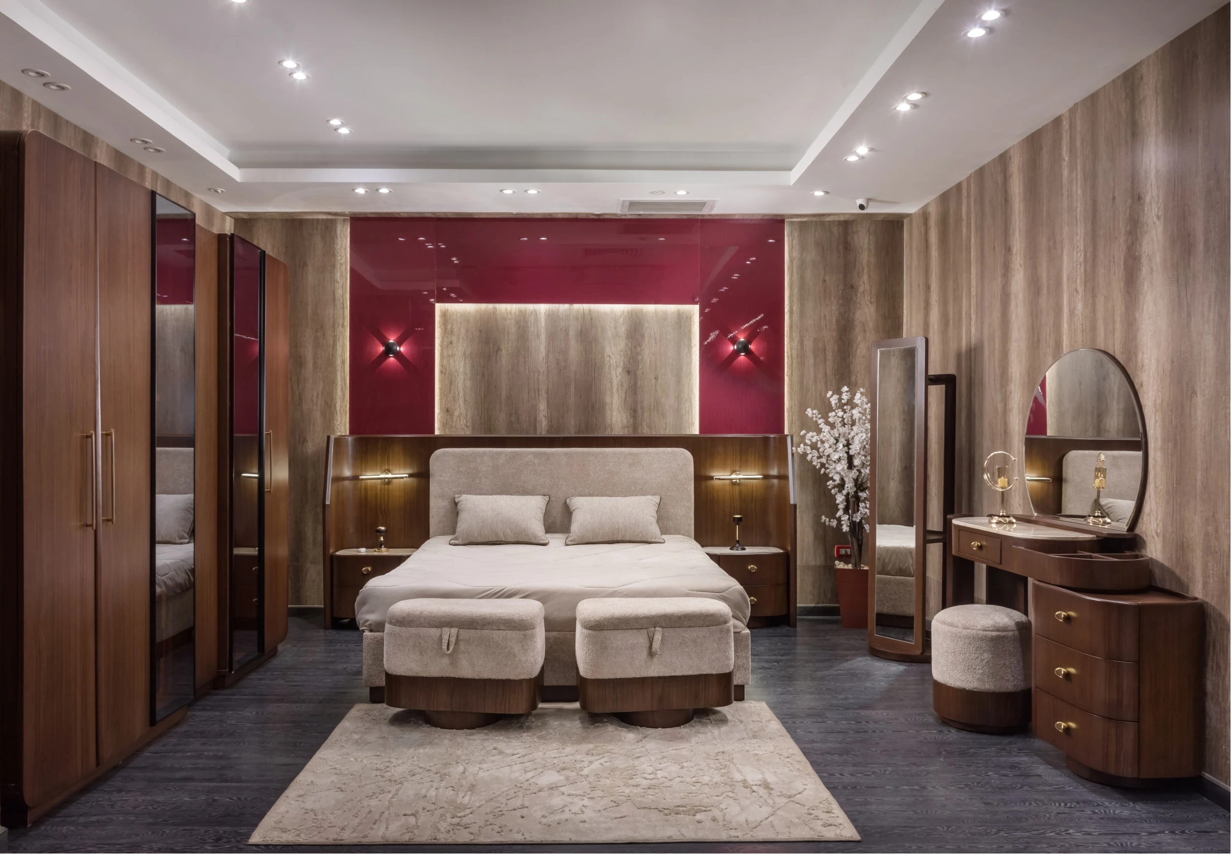 1782289123_12.jpg Coral Master Bedroom - Image 1
